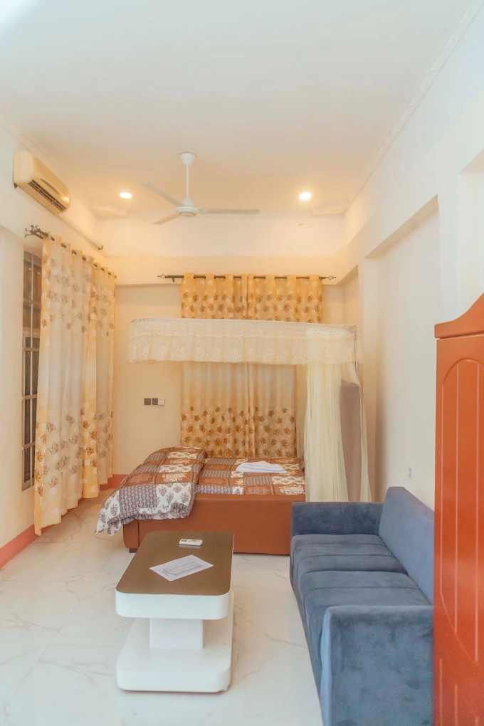 Superior Room details